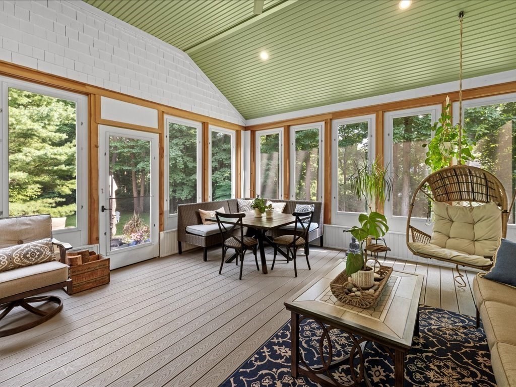 639 First Parish Road Scituate, MA 02066 - Photo 14 of 34 Gallery Image 14