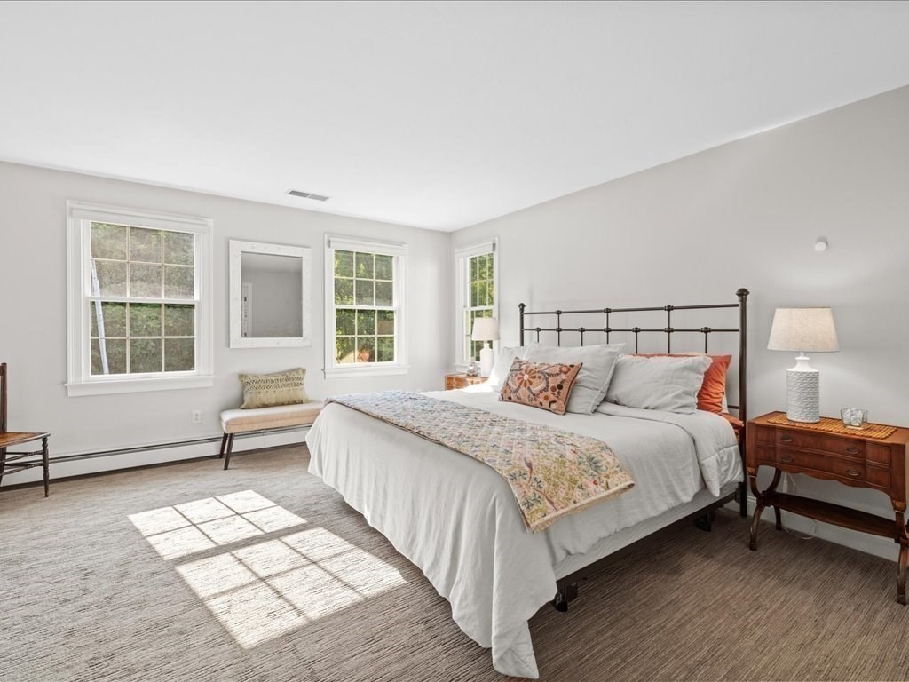 639 First Parish Road Scituate, MA 02066 - Photo 18 of 34 Gallery Image 18