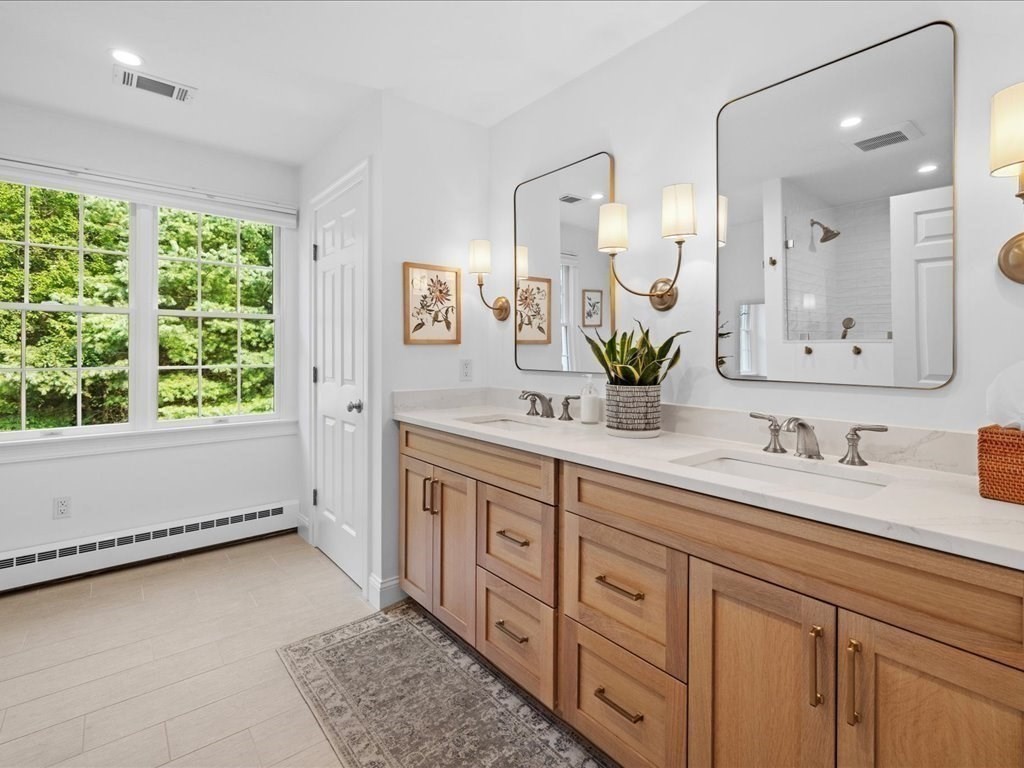 639 First Parish Road Scituate, MA 02066 - Photo 20 of 34 Gallery Image 20