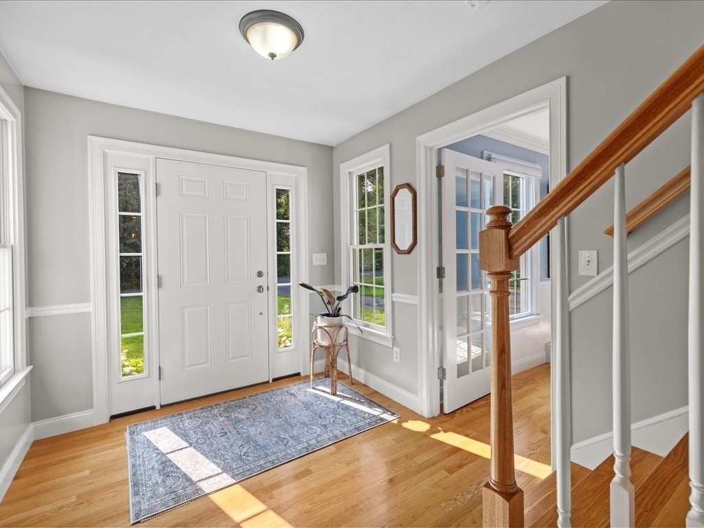 639 First Parish Road Scituate, MA 02066 - Photo 4 of 34 Gallery Image 4