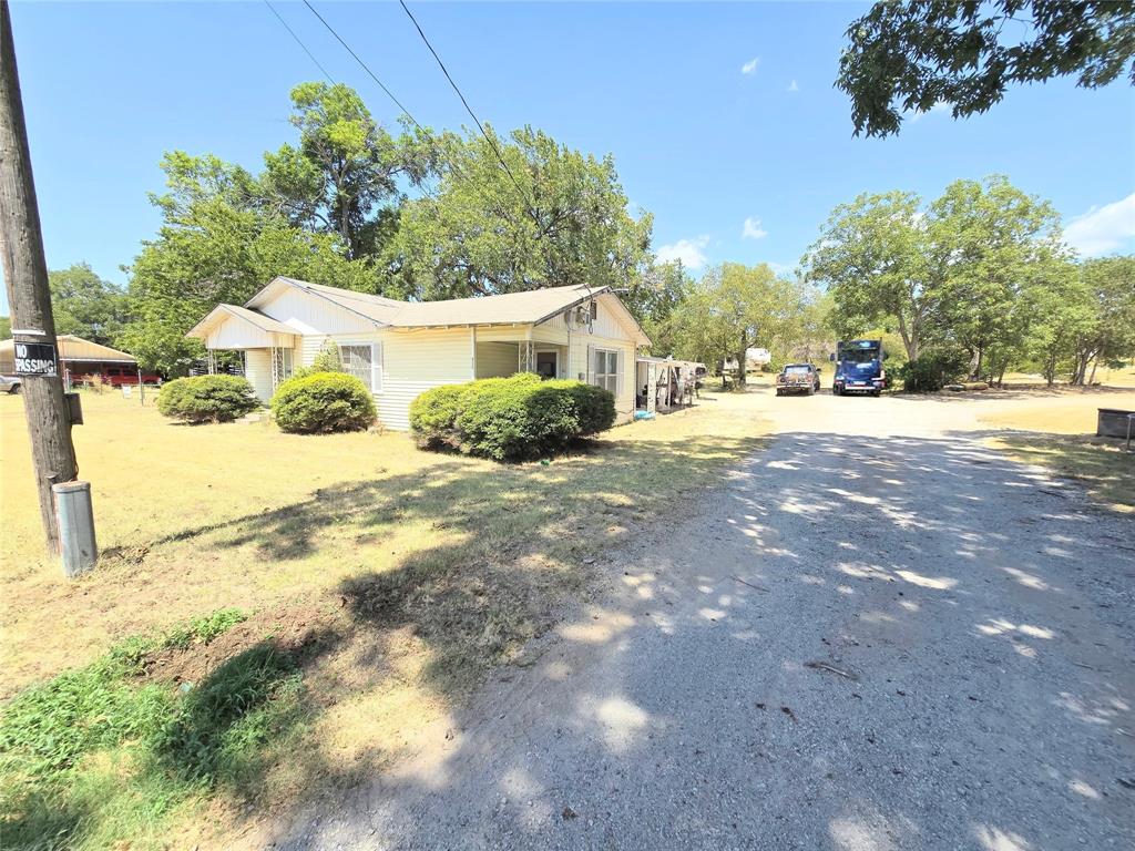 309 Decatur Street Bowie, TX 76230 - Photo 17 of 18 Gallery Image 17