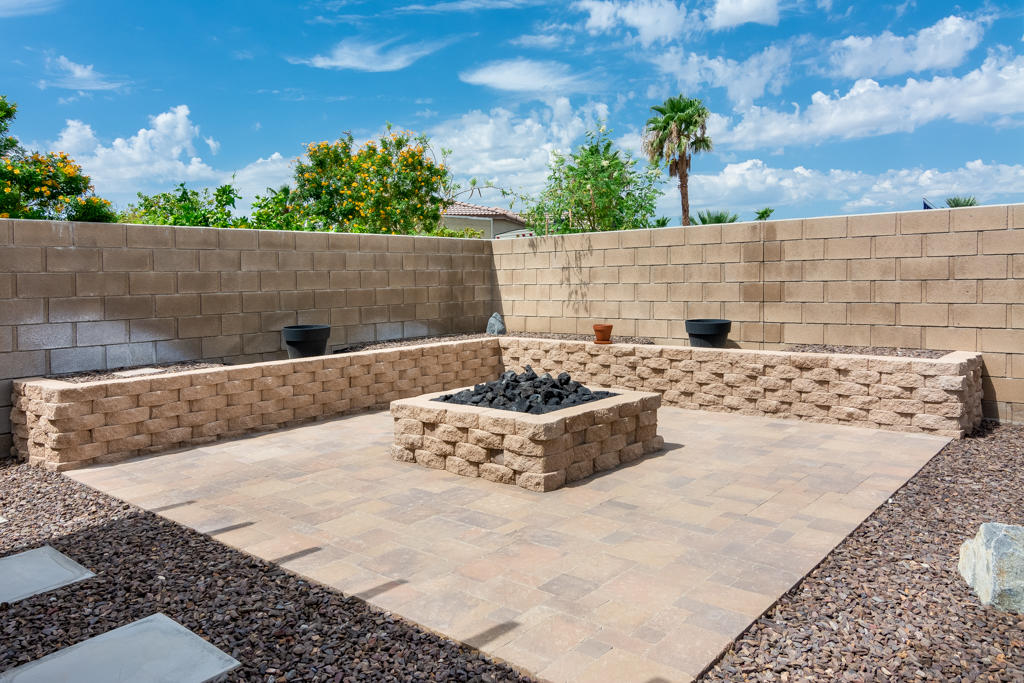 40965 Aetna Springs Road Indio, CA 92203 - Photo 20 of 28 40965aetnaspringstreet-lr-27
