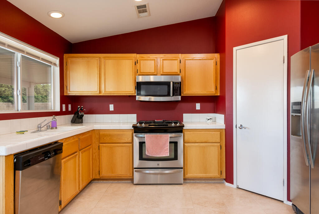 40965 Aetna Springs Road Indio, CA 92203 - Photo 7 of 28 40965aetnaspringstreet-lr-9
