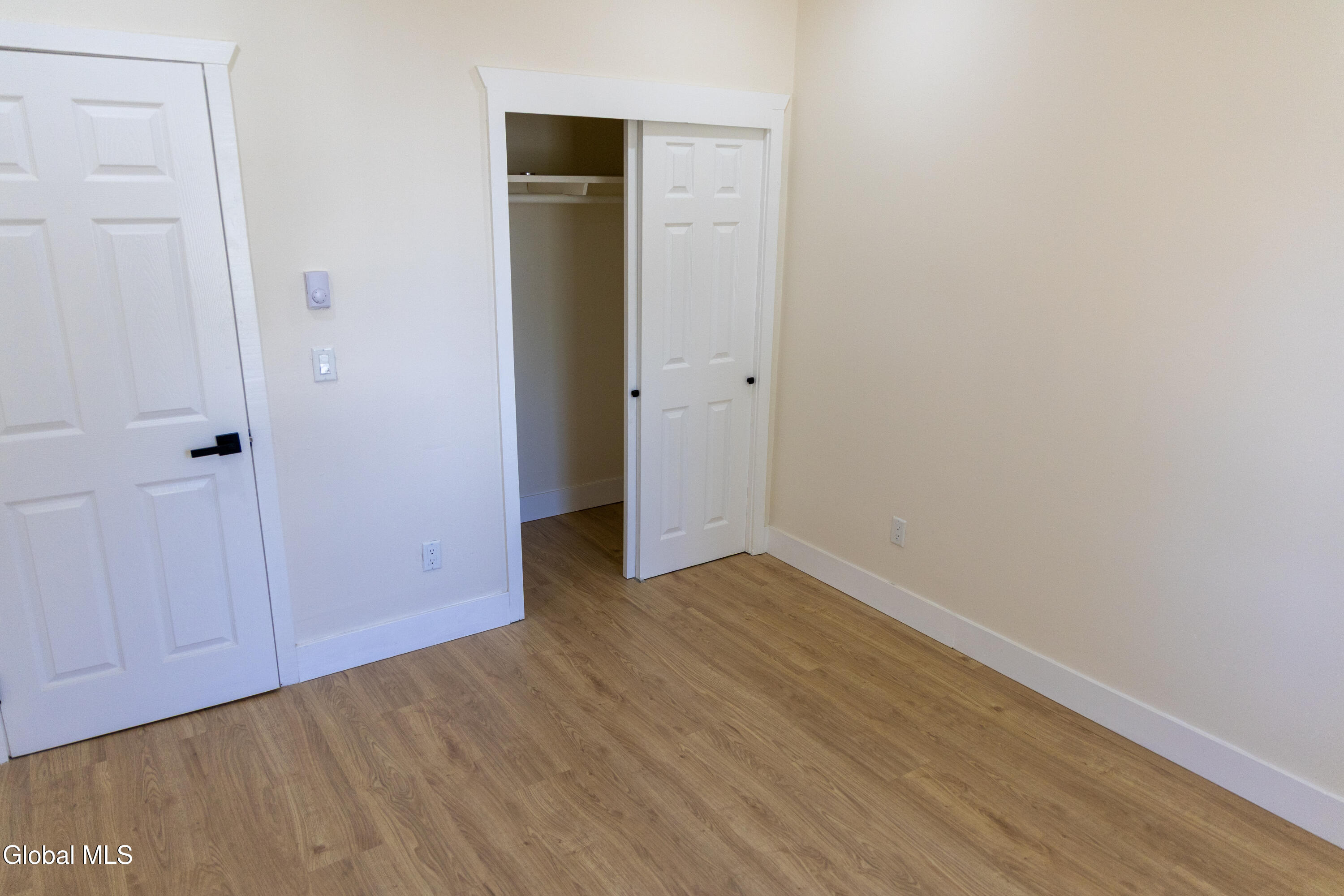 11 Jefferson Street, Unit 2B Schenectady, NY 12305 - Photo 10 of 15 2B-14