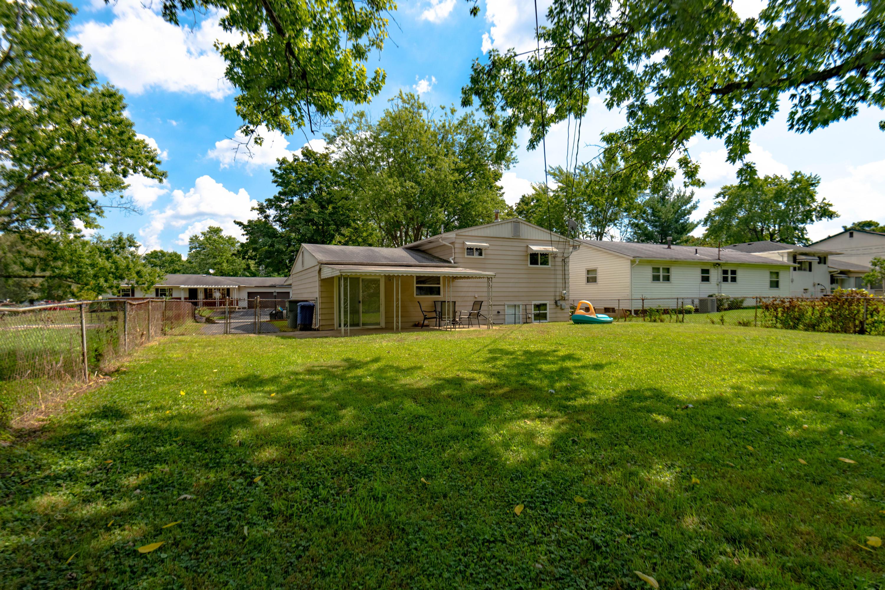 2775 Maywood Road Columbus, OH 43232 - Photo 10 of 11 Gallery Image 10
