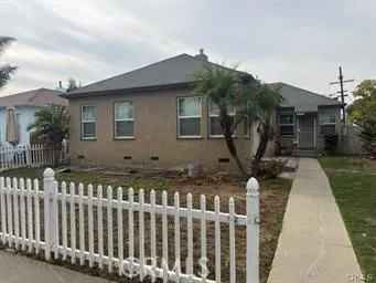 $2,500 | 2293 Grand, Long Beach, CA 90815