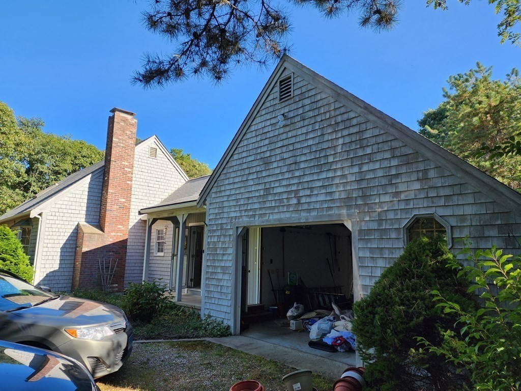 160 Helm Road Eastham, MA 02642 - Photo 3 of 30 Gallery Image 3