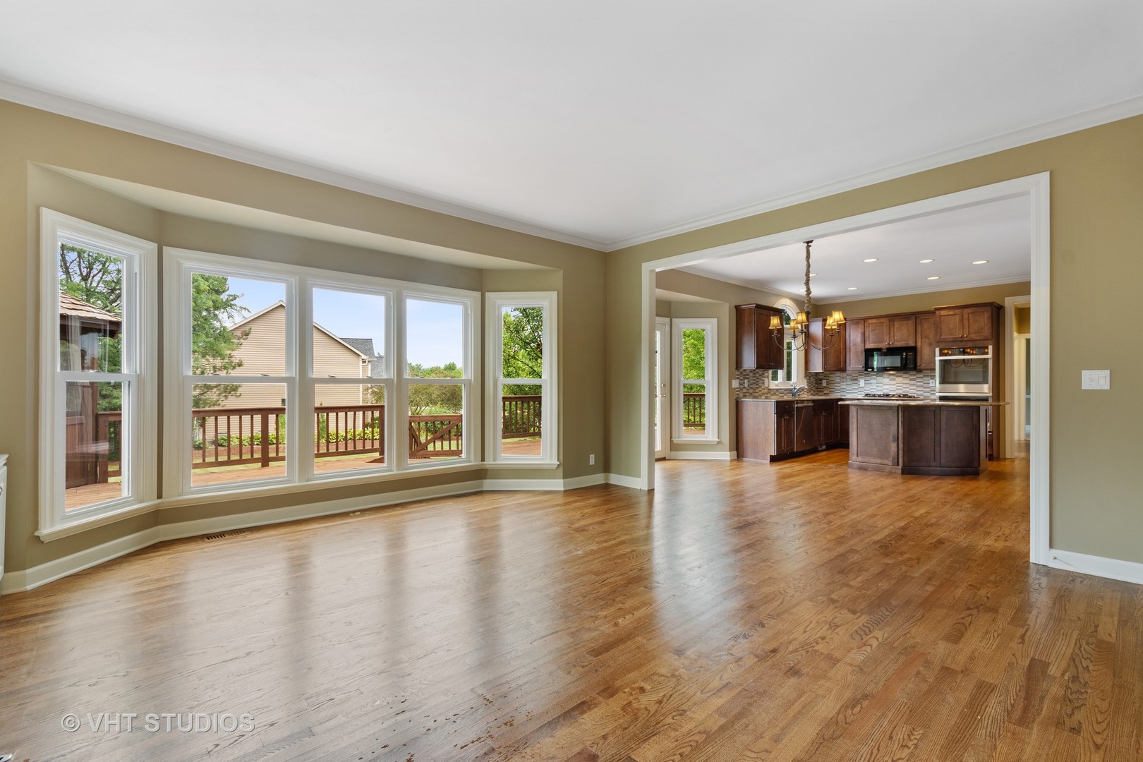 602 Chesapeake Road St. Charles, IL 60175 - Photo 7 of 25
