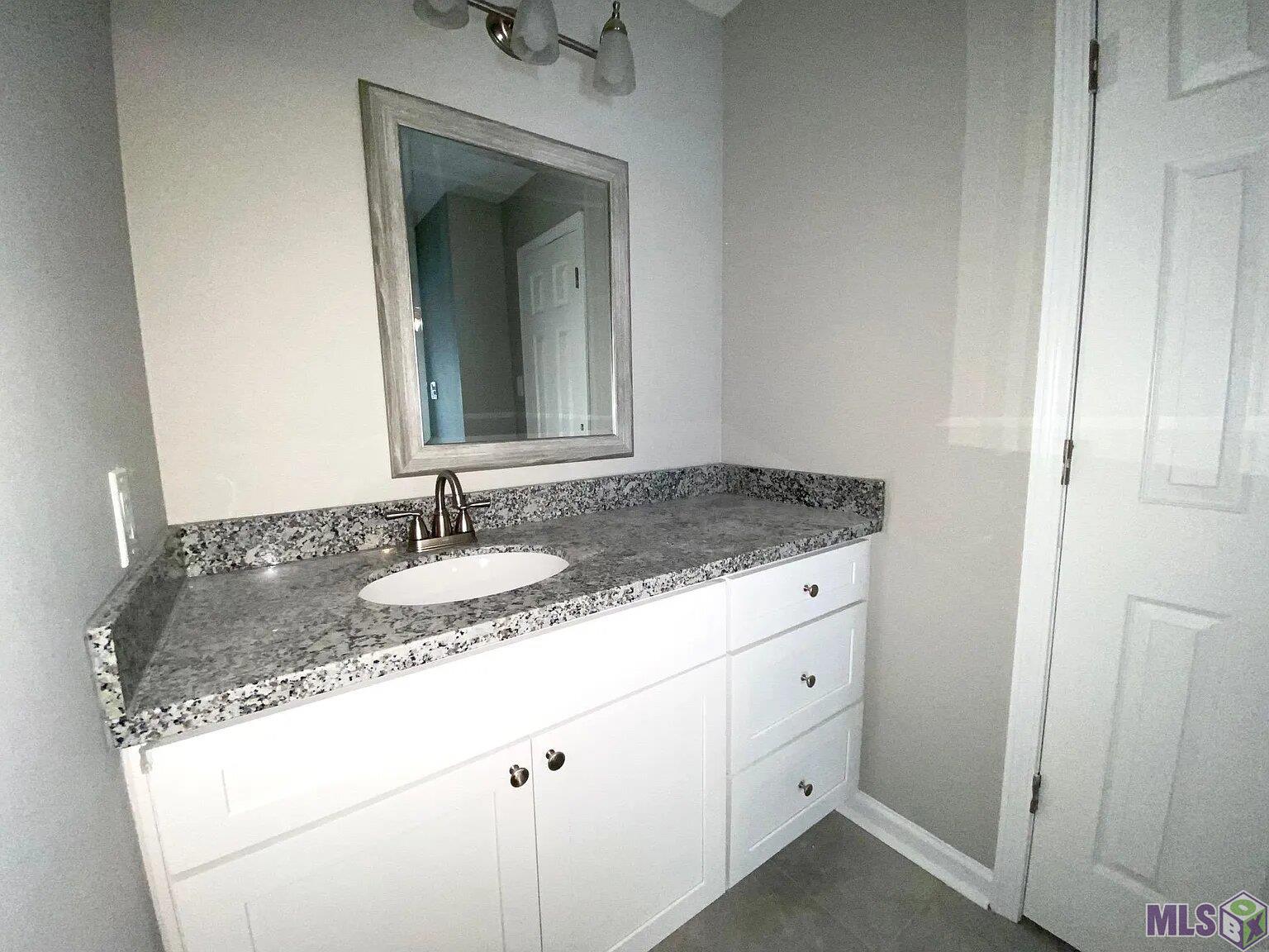 1551 Sharlo Avenue Baton Rouge, LA 70820 - Photo 10 of 15