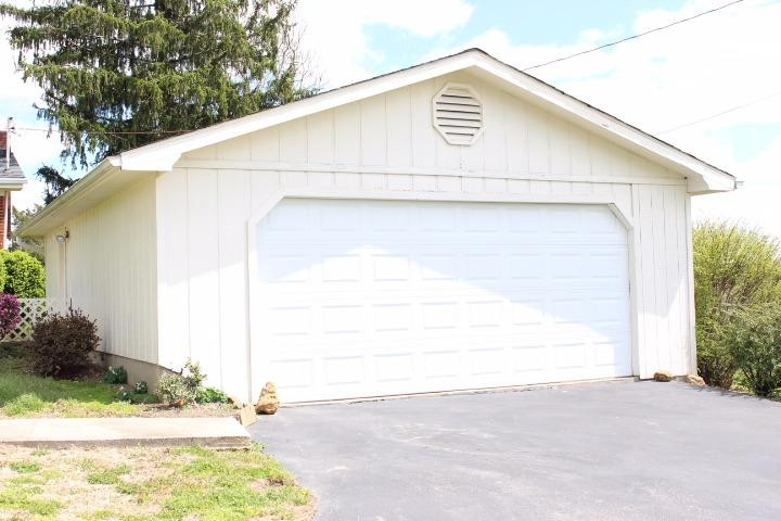 302 Opossum Kingdom Road Berea, KY 40403 - Photo 22 of 34 Photo 22