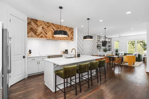 $959,000 | 1033 Wedgewood Avenue, Unit 2, Nashville, TN 37203