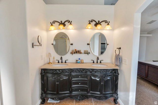 190 North 100 West Alpine, UT 84004 - Photo 15 of 40 Double Vanity