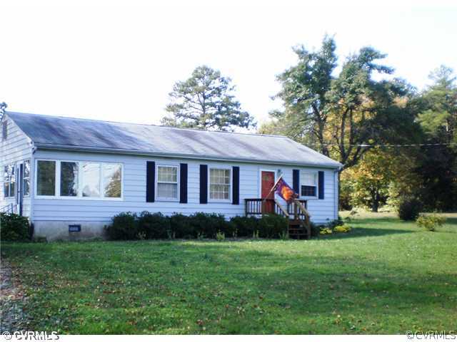 15737 Mountain Road Montpelier, VA 23192 - Photo 1 of 9 Exterior Front