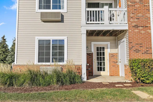 $1,850 | 124 Bertram Drive, Unit A, Yorkville, IL 60560