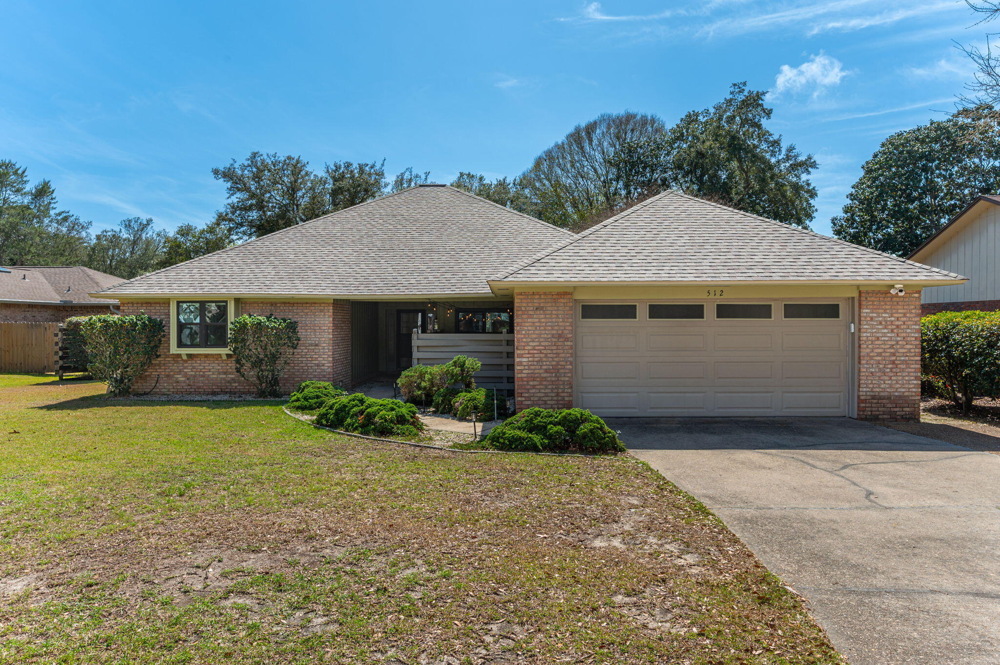 512 Samana Way Niceville, FL 32578 - Photo 1 of 43 Welcome Home to 512 Samana Way