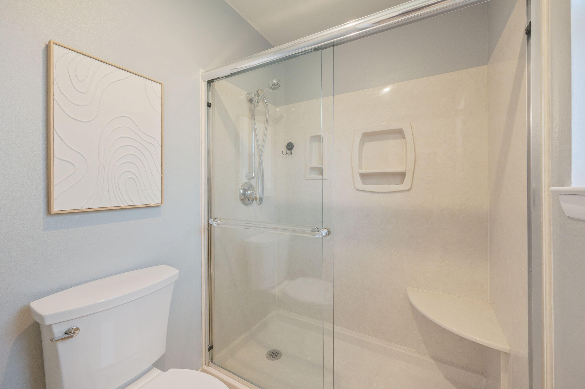 512 Samana Way Niceville, FL 32578 - Photo 23 of 43 Primary Bathroom