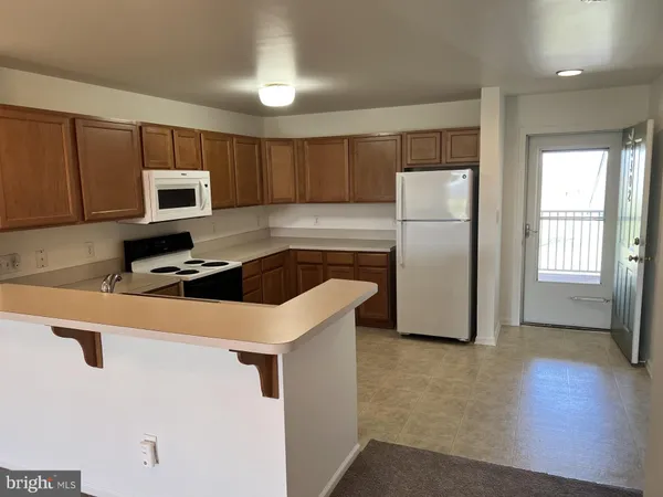 $299,900 | 1880 Congressional Village Drive, Middletown, DE 19709