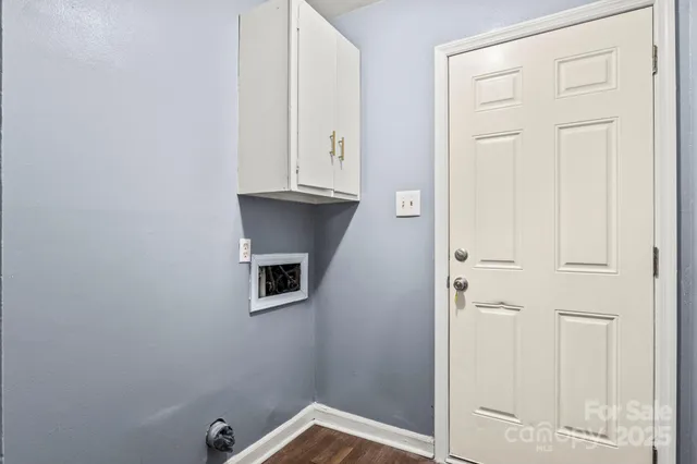 a view of a hallway with closet