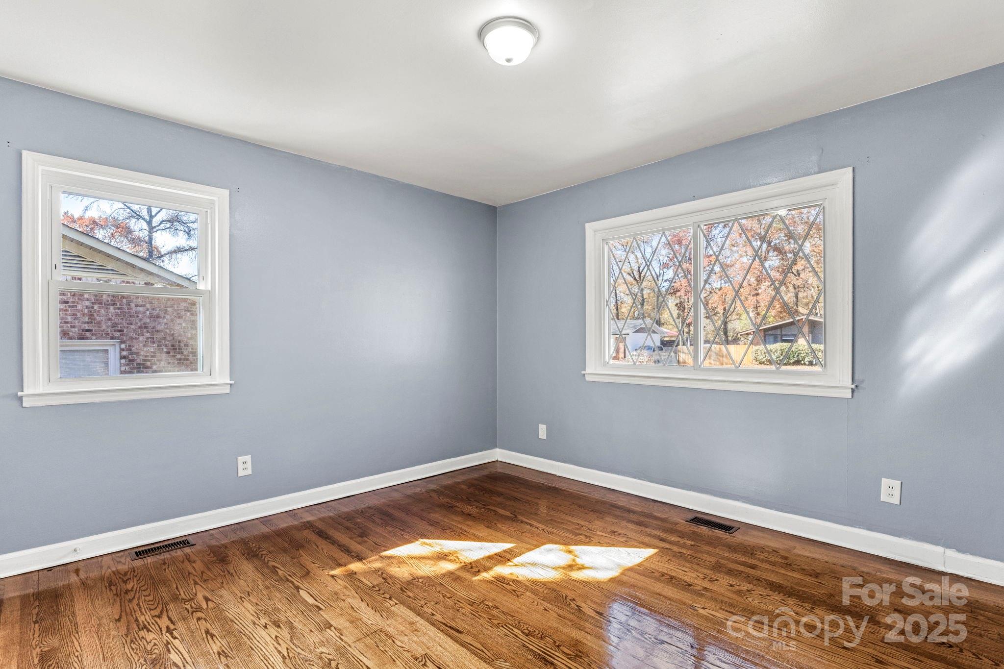 844 Squirrel Hill Road Charlotte, NC 28213 - Photo 12 of 24