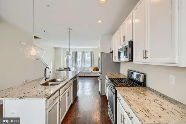 $479,000 | 305 Davage Lane, Towson, MD 21286