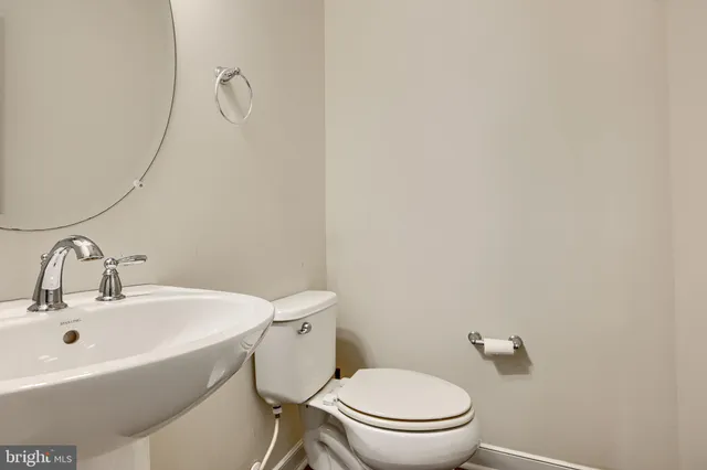 $479,000 | 305 Davage Lane, Towson, MD 21286