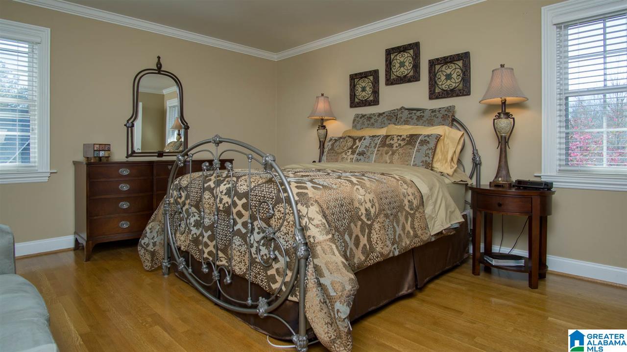 889 Springmeadow Drive Gardendale, AL 35071 - Photo 14 of 31