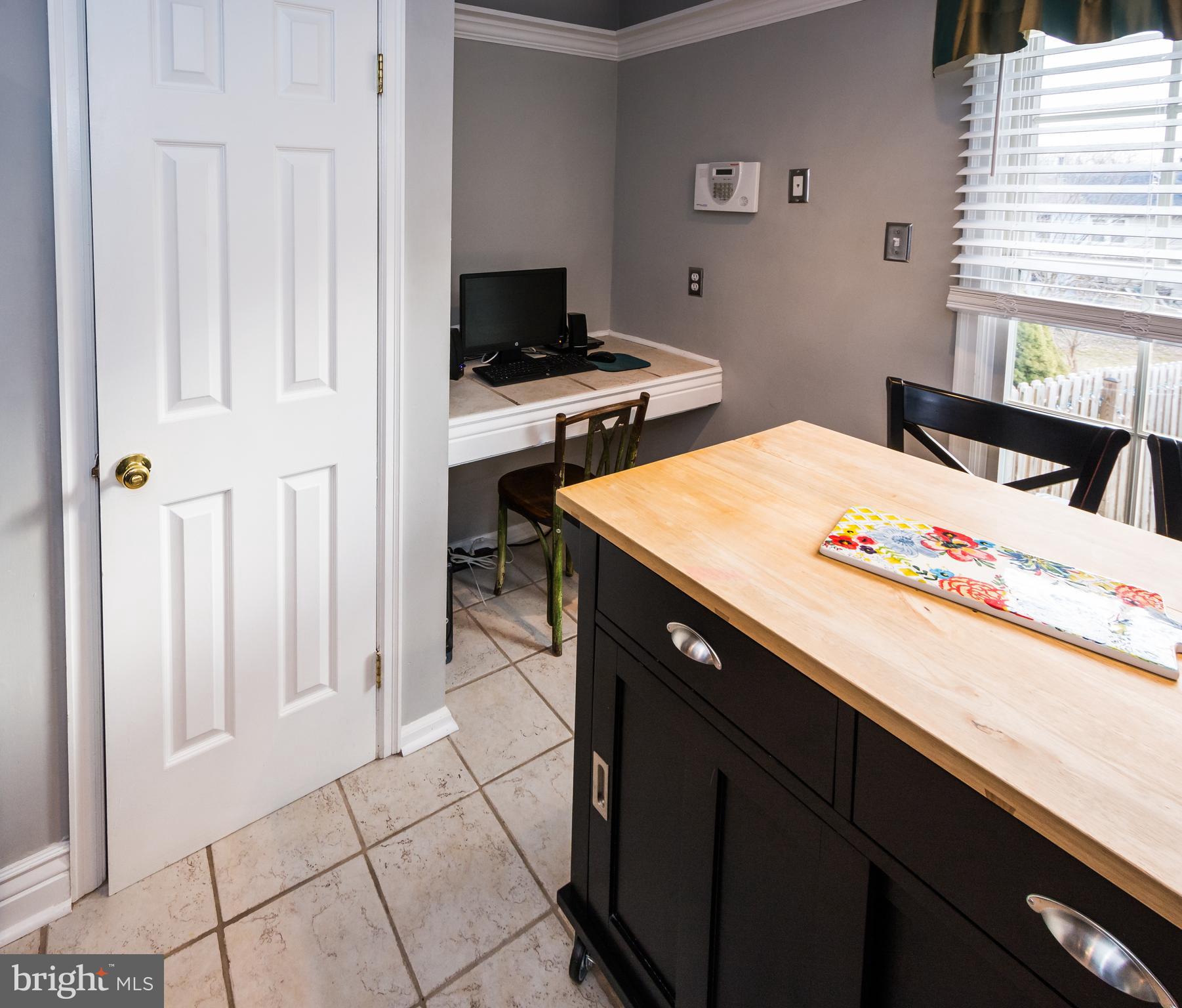 7 Redfield Court Baltimore, MD 21236 - Photo 11 of 44