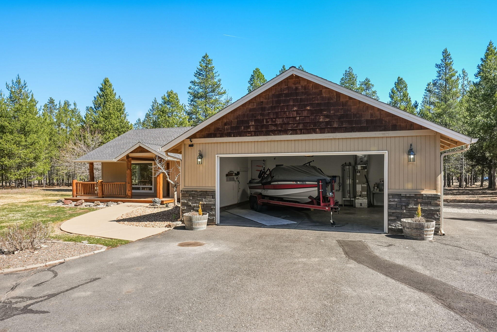 52220 Dorrance Meadow Road La Pine, OR 97739 - Photo 15 of 56 66-web-or-mls-Riley_Visuals_066