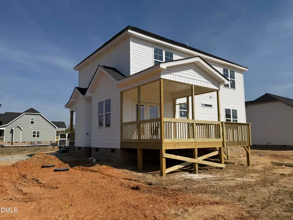 $389,900 | 18 Charles Point, Selma, NC 27576