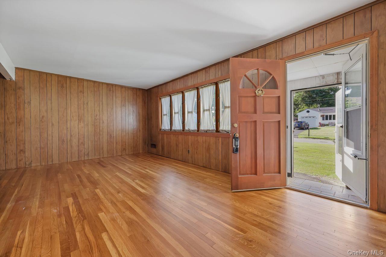 19 Clematis Road Brewster, NY 10509 - Photo 2 of 26