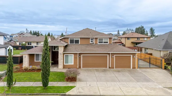$875,000 | 2998 Northeast Zuhlke Lane, Albany, OR 97321
