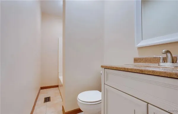 $1,200 | 103 West Embargo Street, Unit 1, Rome, NY 13440