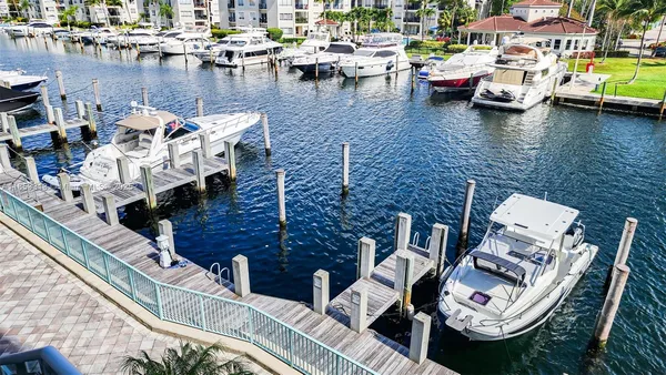$6,345 | 3131 Northeast 188th Street, Unit 11212, Aventura, FL 33180