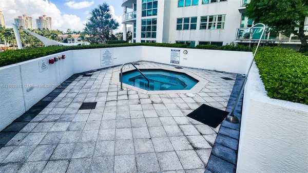 $6,345 | 3131 Northeast 188th Street, Unit 11212, Aventura, FL 33180