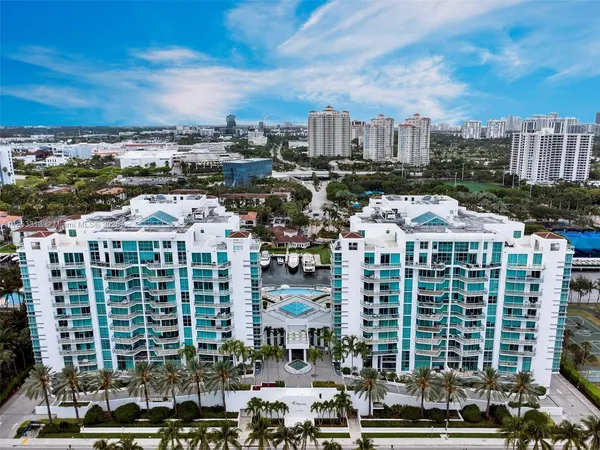 $6,345 | 3131 Northeast 188th Street, Unit 11212, Aventura, FL 33180
