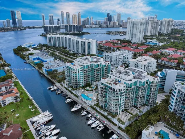 $6,345 | 3131 Northeast 188th Street, Unit 11212, Aventura, FL 33180