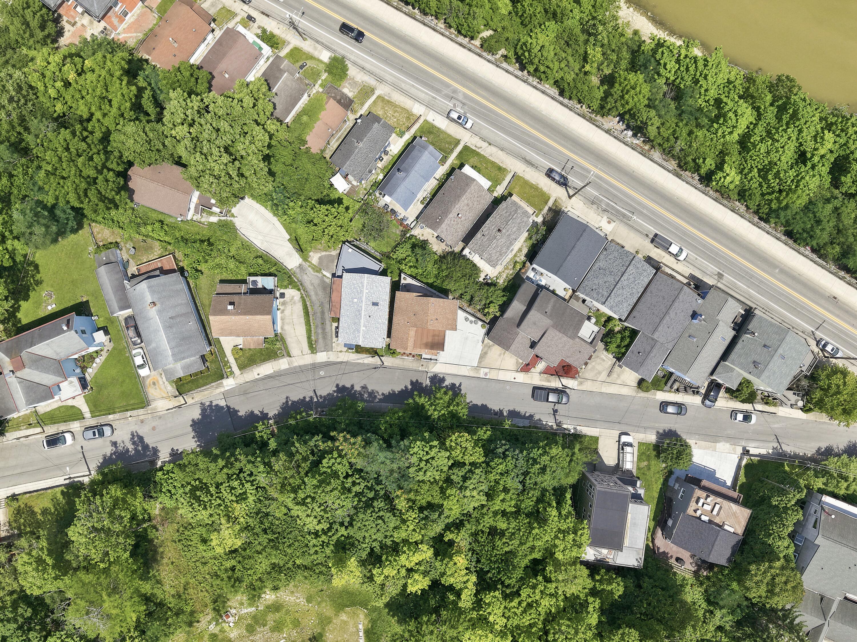 928 Spring Street Covington, KY 41016 - Photo 25 of 40 41-print-DJI_20260703130927_0042_D