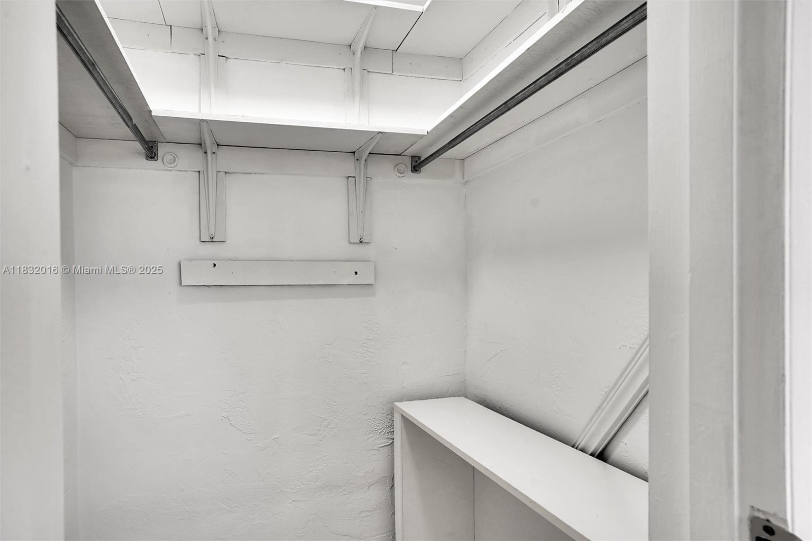 8650 Southwest 67th Avenue, Unit 1025 Pinecrest, FL 33156 - Photo 19 of 26 a utility room with dryer and washer