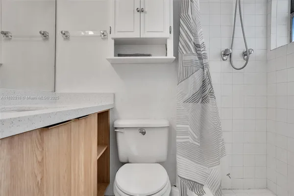 $395,000 | 8650 Southwest 67th Avenue, Unit 1025, Pinecrest, FL 33156