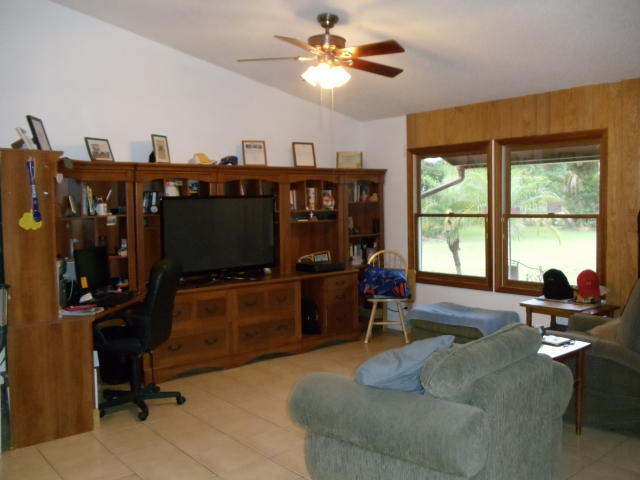13382 17th Road North Loxahatchee, FL 33470 - Photo 6 of 16 DSC05894.JPG
