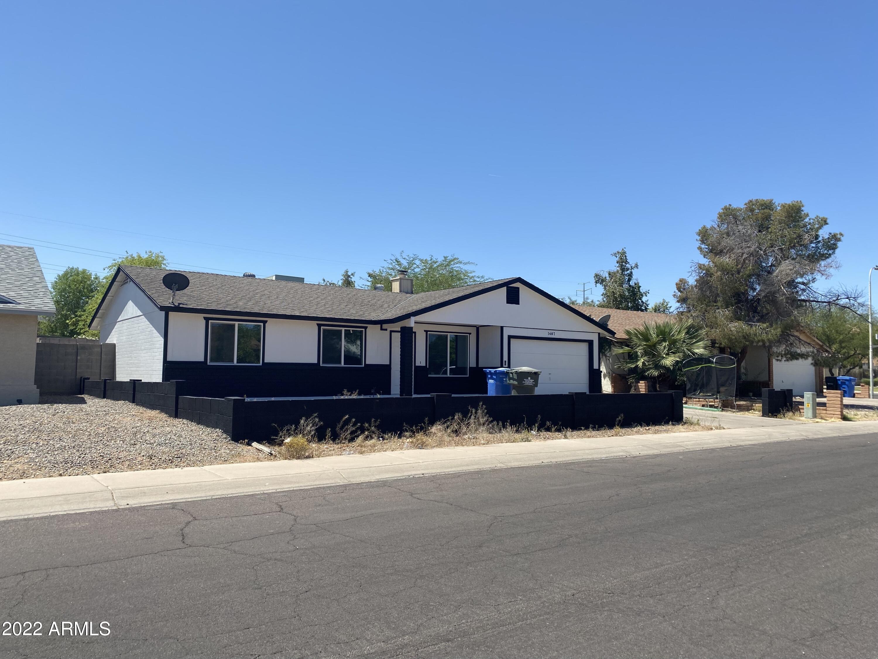 1407 East Carter Road Phoenix, AZ 85042 - Photo 1 of 1 IMG_0503