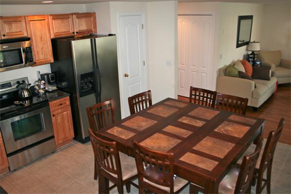 25 Rena Street Worcester, MA 01604 - Photo 6 of 21 Gallery Image 6
