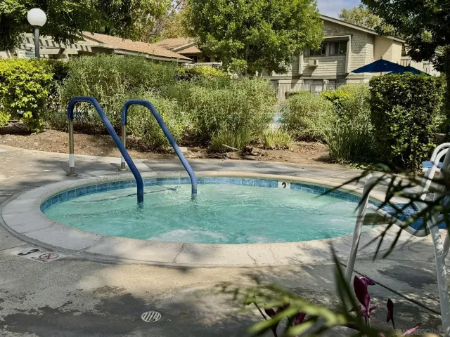 $359,000 | 960 East Bonita Avenue, Unit 52, Pomona, CA 91767