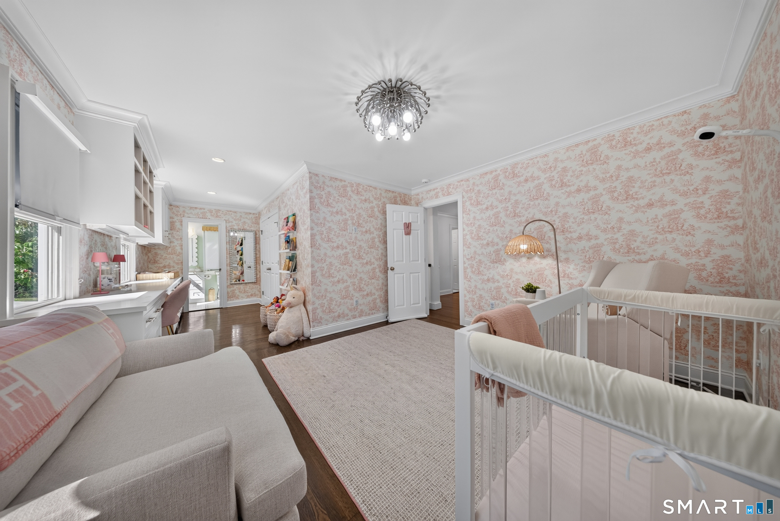 460 Cascade Road Stamford, CT 06903 - Photo 33 of 37 Gallery Image 33
