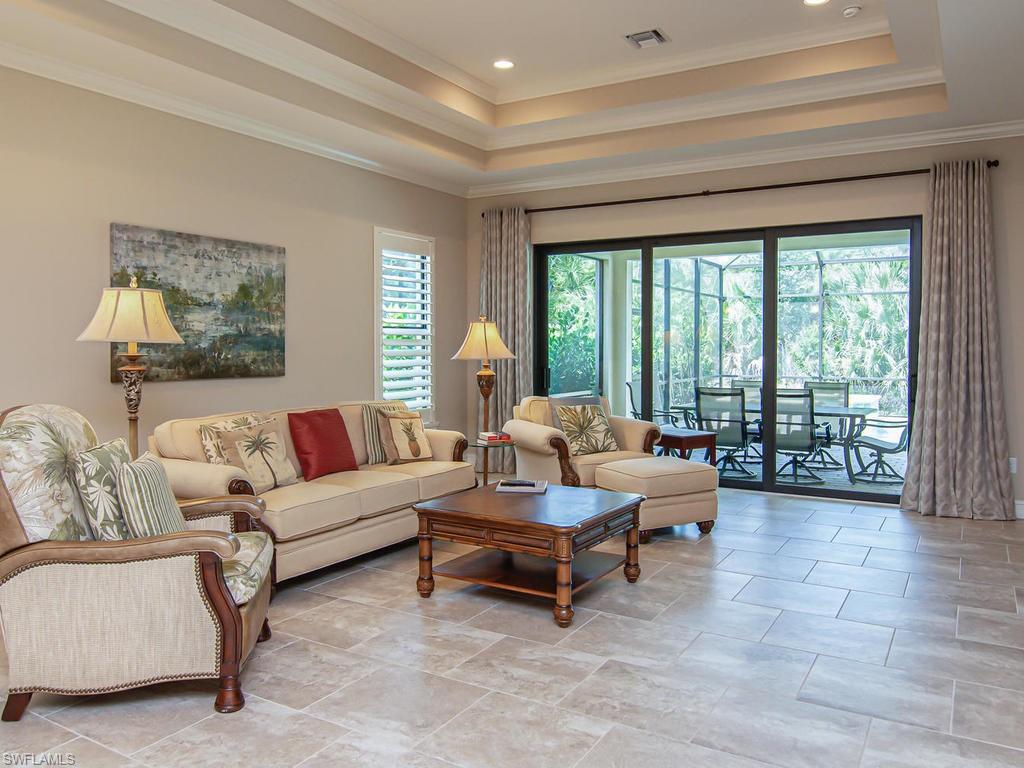 6643 Roma Way Naples, FL 34113 - Photo 14 of 35 Living Room