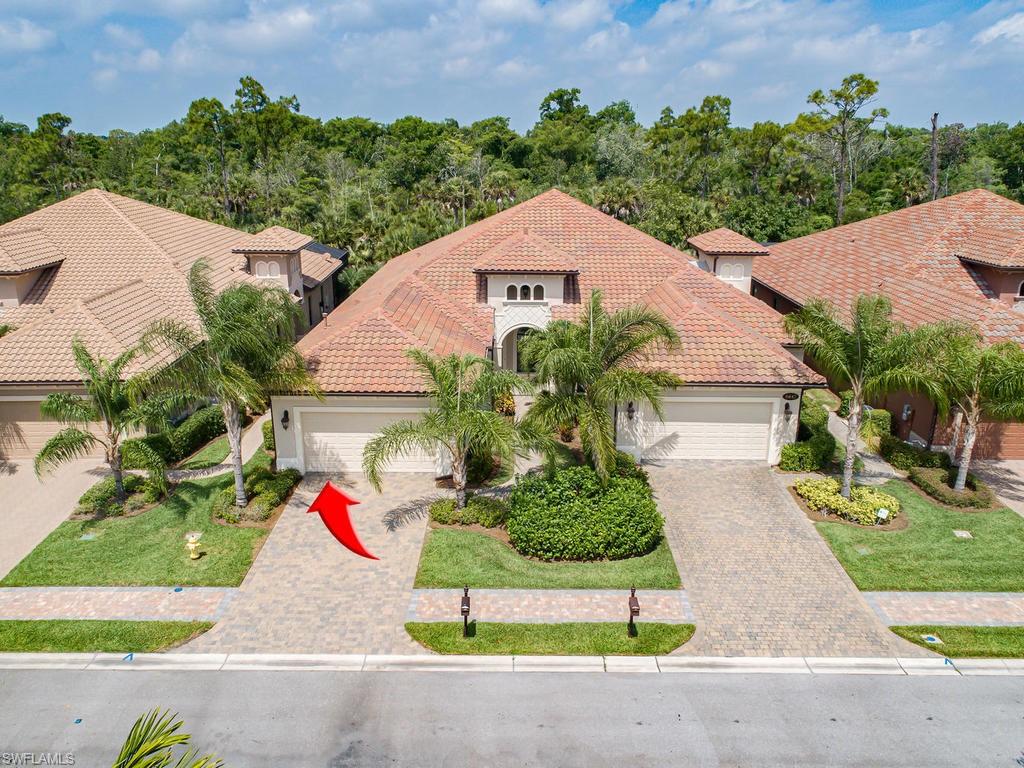 6643 Roma Way Naples, FL 34113 - Photo 2 of 35 Turnkey Furnished Lakoya Twin Villa!