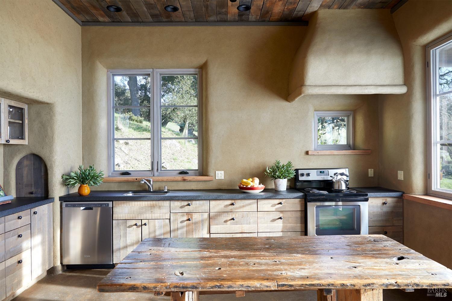 Undisclosed Address Penngrove, CA 94951 - Photo 14 of 70