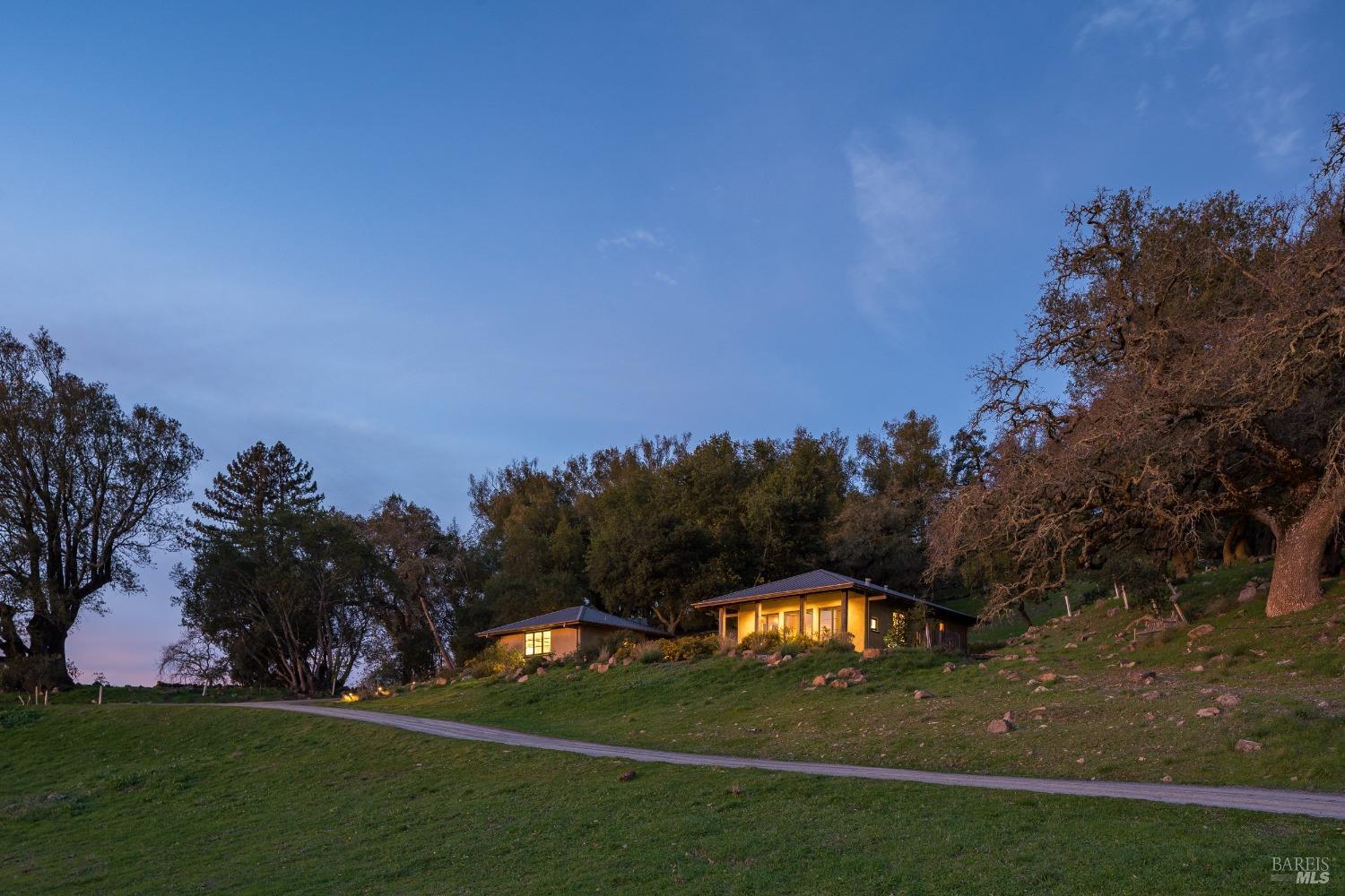 Undisclosed Address Penngrove, CA 94951 - Photo 20 of 70