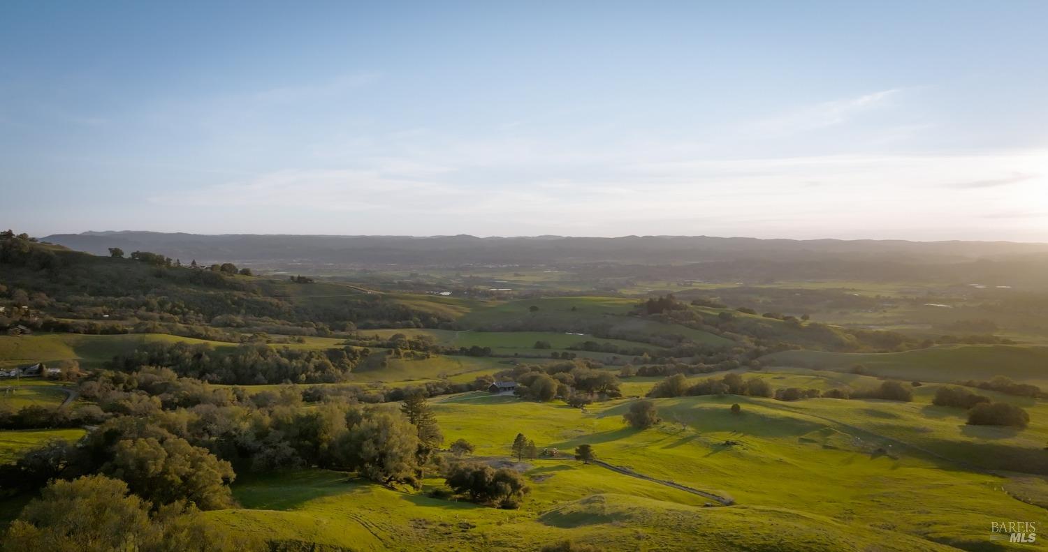 Undisclosed Address Penngrove, CA 94951 - Photo 60 of 70