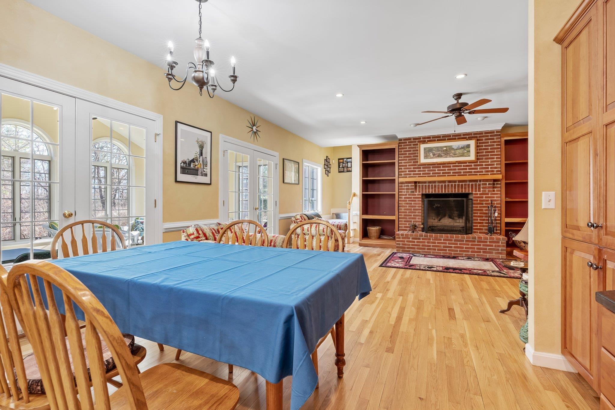 56 Olde English Road Bedford, NH 03110 - Photo 9 of 44